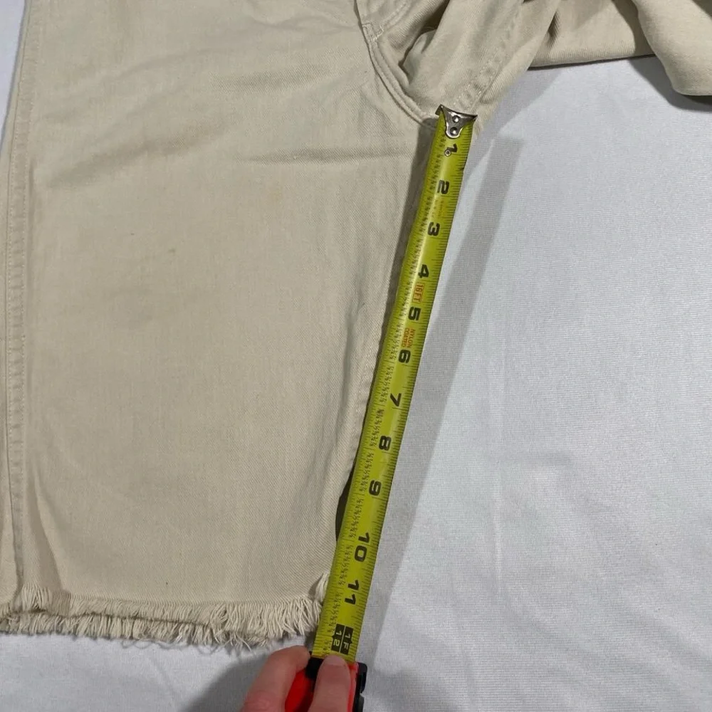 Women’s 28” Waist Vintage Wrangler‎ Bermuda Cropped Denim Shorts – Khaki - Picture 6 of 7